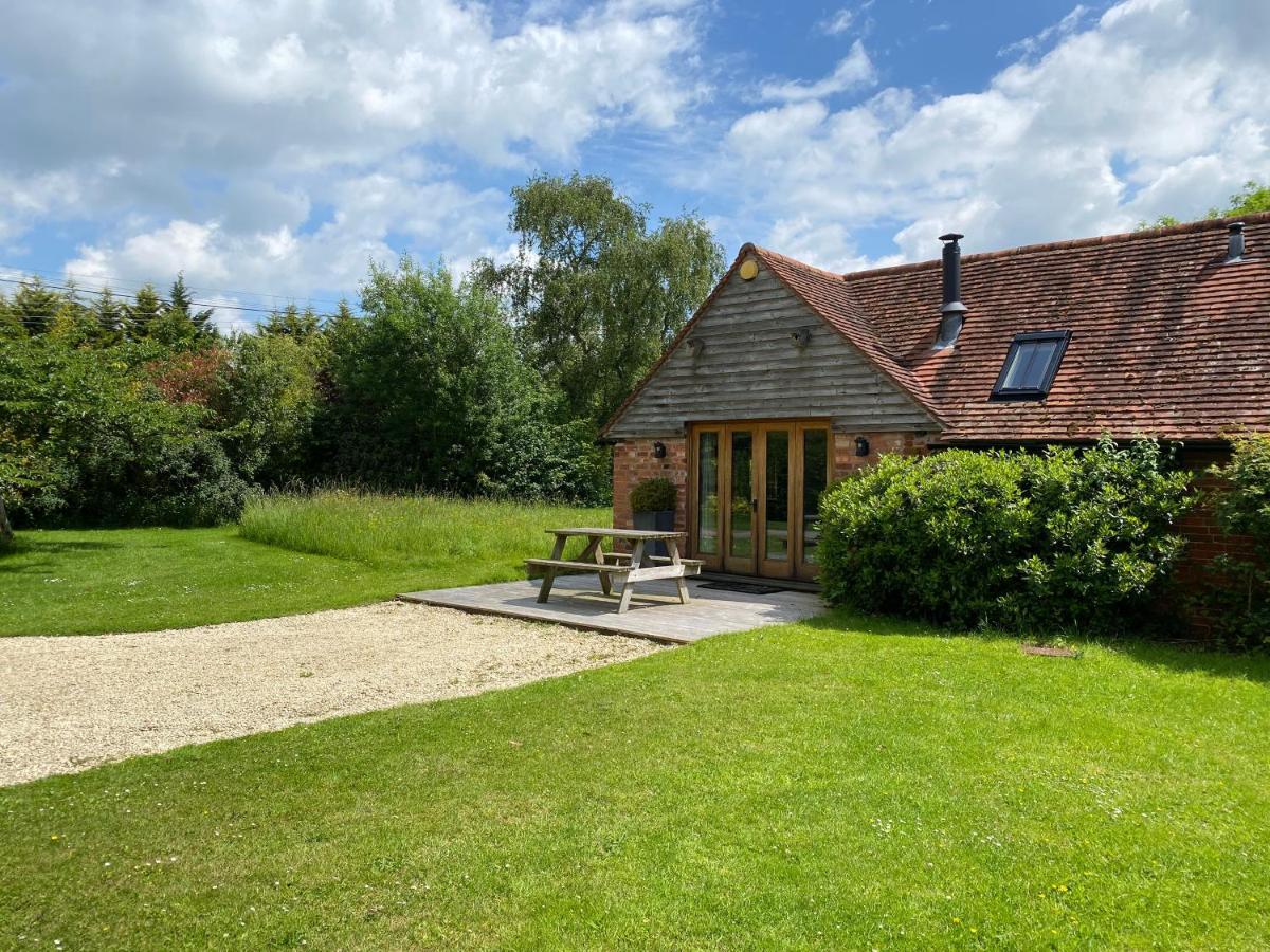 Hidden Cottages Two Lovely 1 Bed Cottages In Peaceful Surroundings, 1 With Log Burner Henley-in-Arden Exterior photo