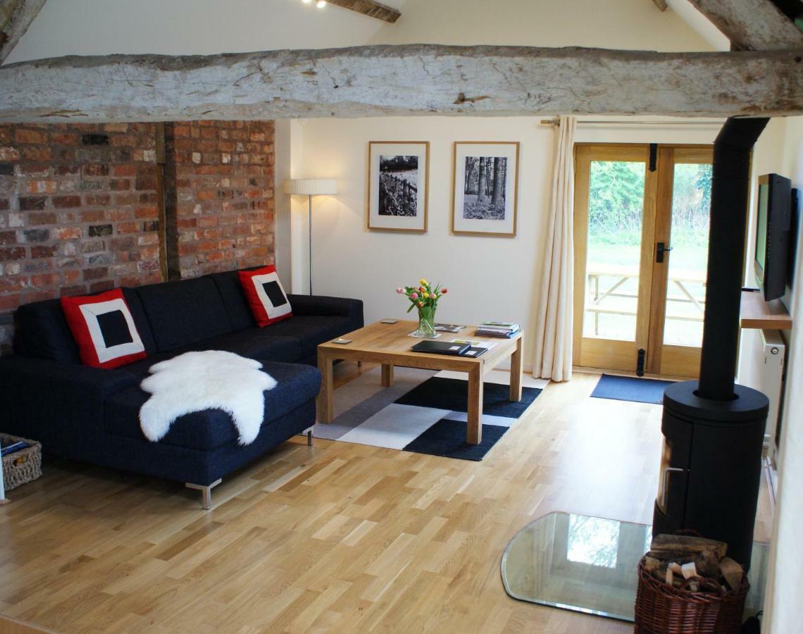 Hidden Cottages Two Lovely 1 Bed Cottages In Peaceful Surroundings, 1 With Log Burner Henley-in-Arden Exterior photo